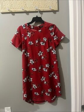 Banana Republic Red Floral Shift Dress - White & Black Accents